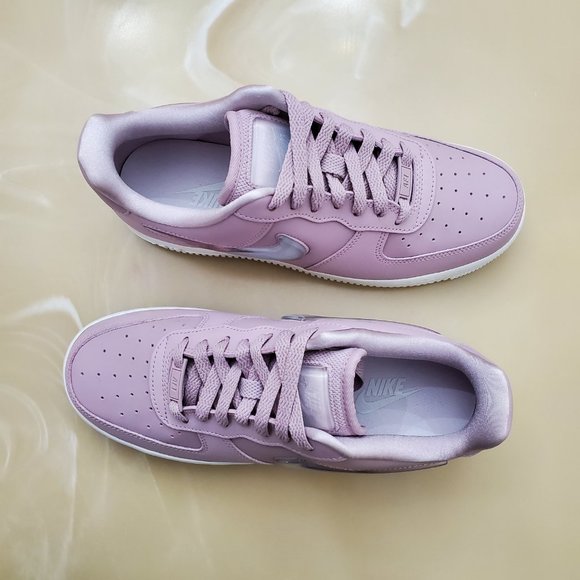 Nike Air Force 1 Premium SE - Picture 9 of 13